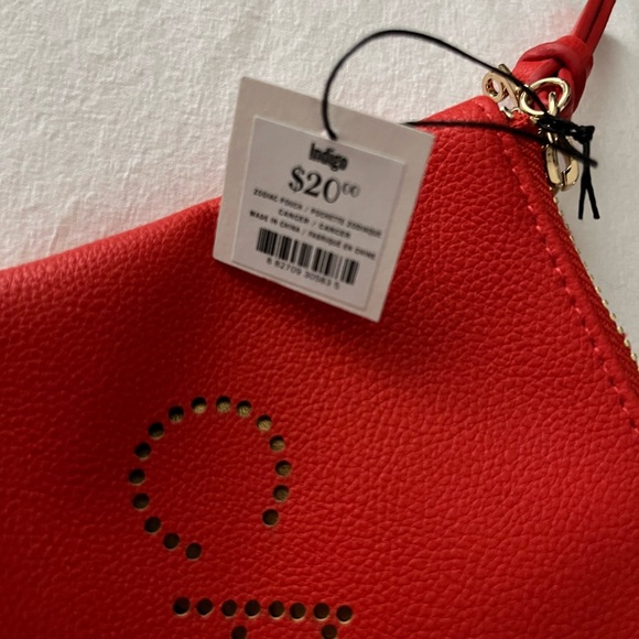 Vegan Leather Zodiac (Cancer) Zippered Pouch - Picture 3 of 3